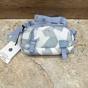 HEX Ranger DSLR Mini Sling Camera Bag Womens Artic Camo Blue White Pockets NWT